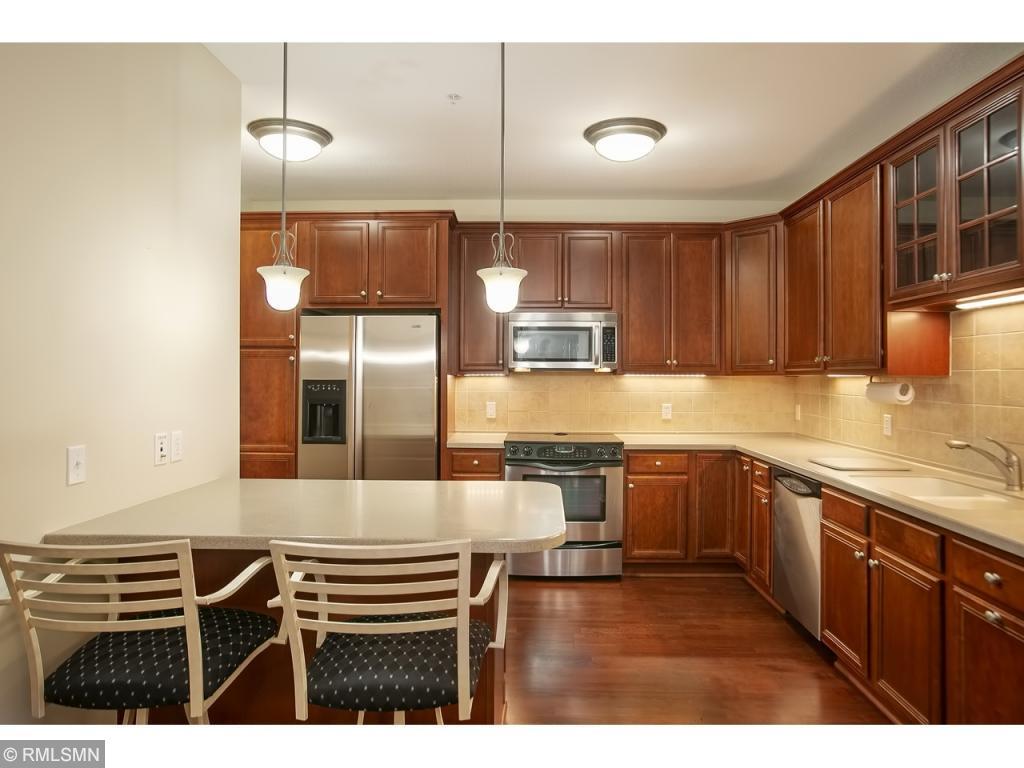 5250 Grandview UNIT 2202, Edina MN 55436 Sold Property