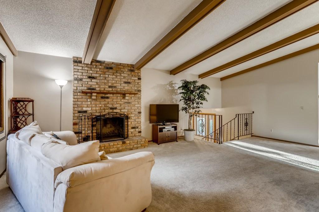 6913 Crest, Maple Grove MN 55311 Sold Property