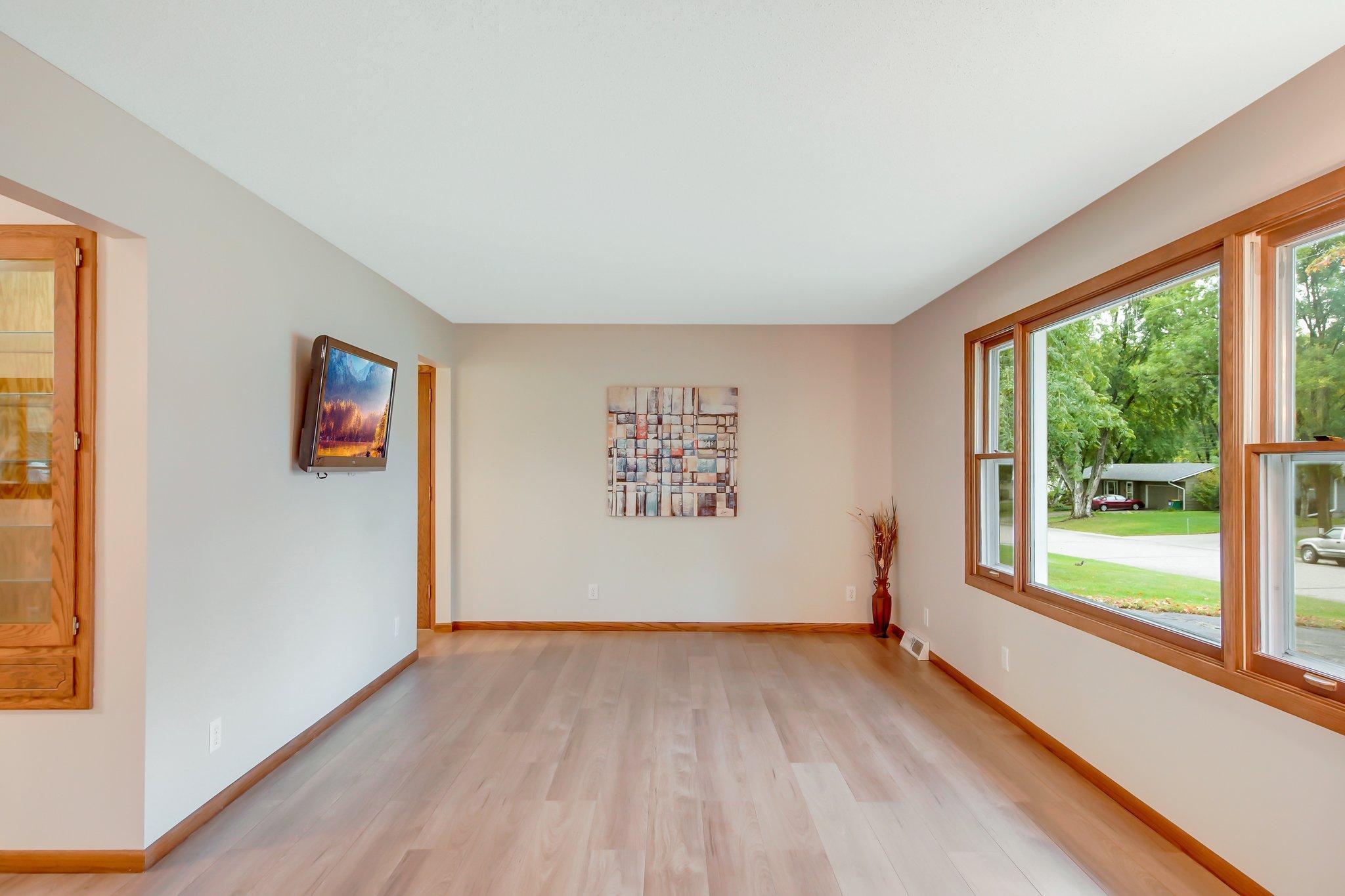 513 Maple Dell, Cambridge MN 55008 Sold Property