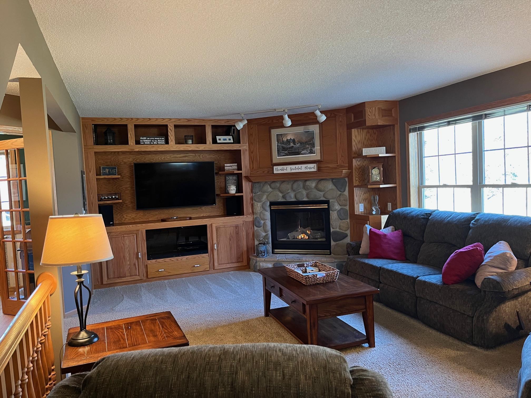 16707 Firestone Lakeville Sold Property