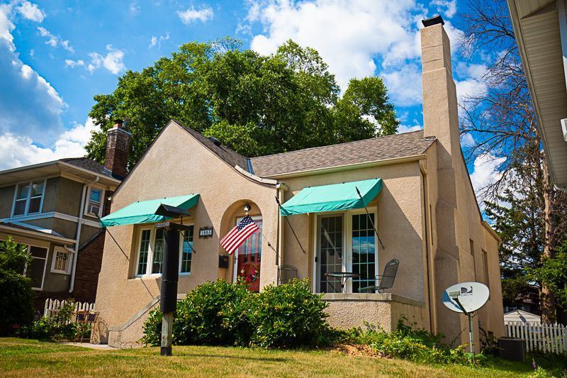 1883 Stanford, Saint Paul MN 55105 Sold Property