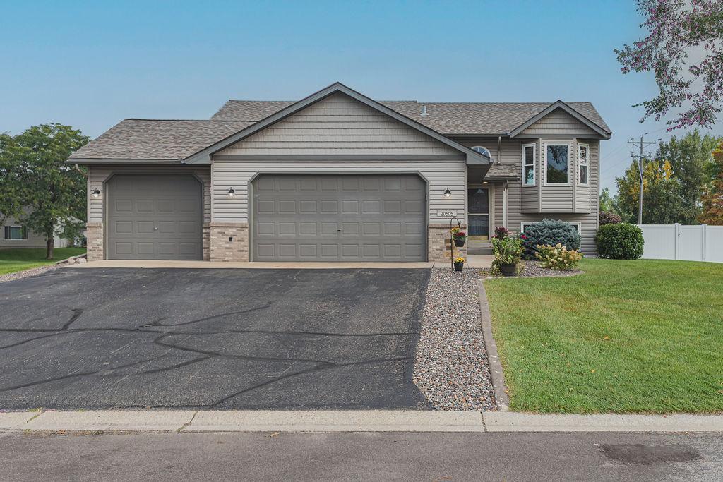 20505 Georgia, Forest Lake MN 55025 Sold Property