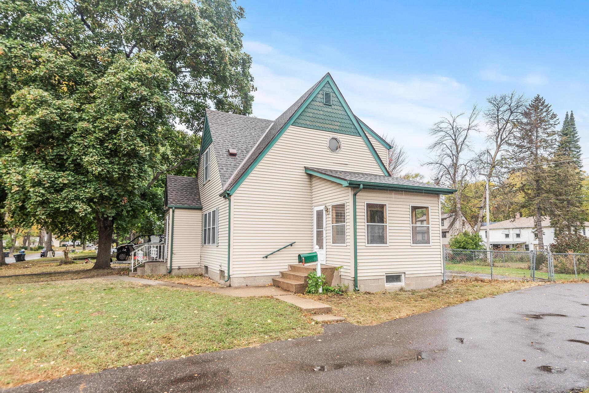 2673 15th, North Saint Paul MN 55109 Sold Property