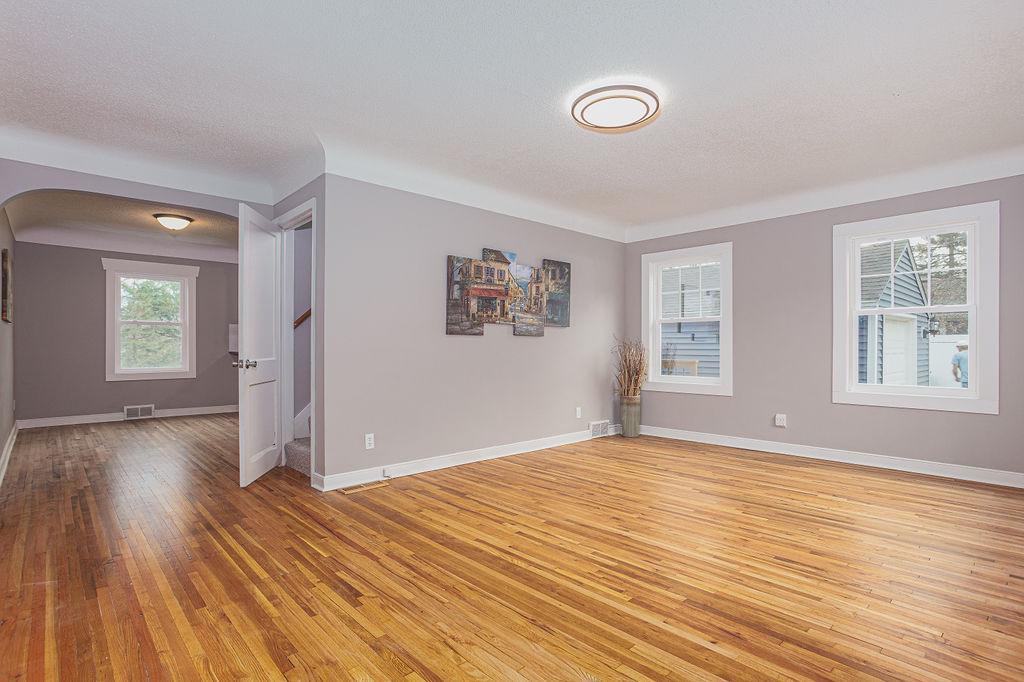 536 Chestnut Taylors Falls Sold Property