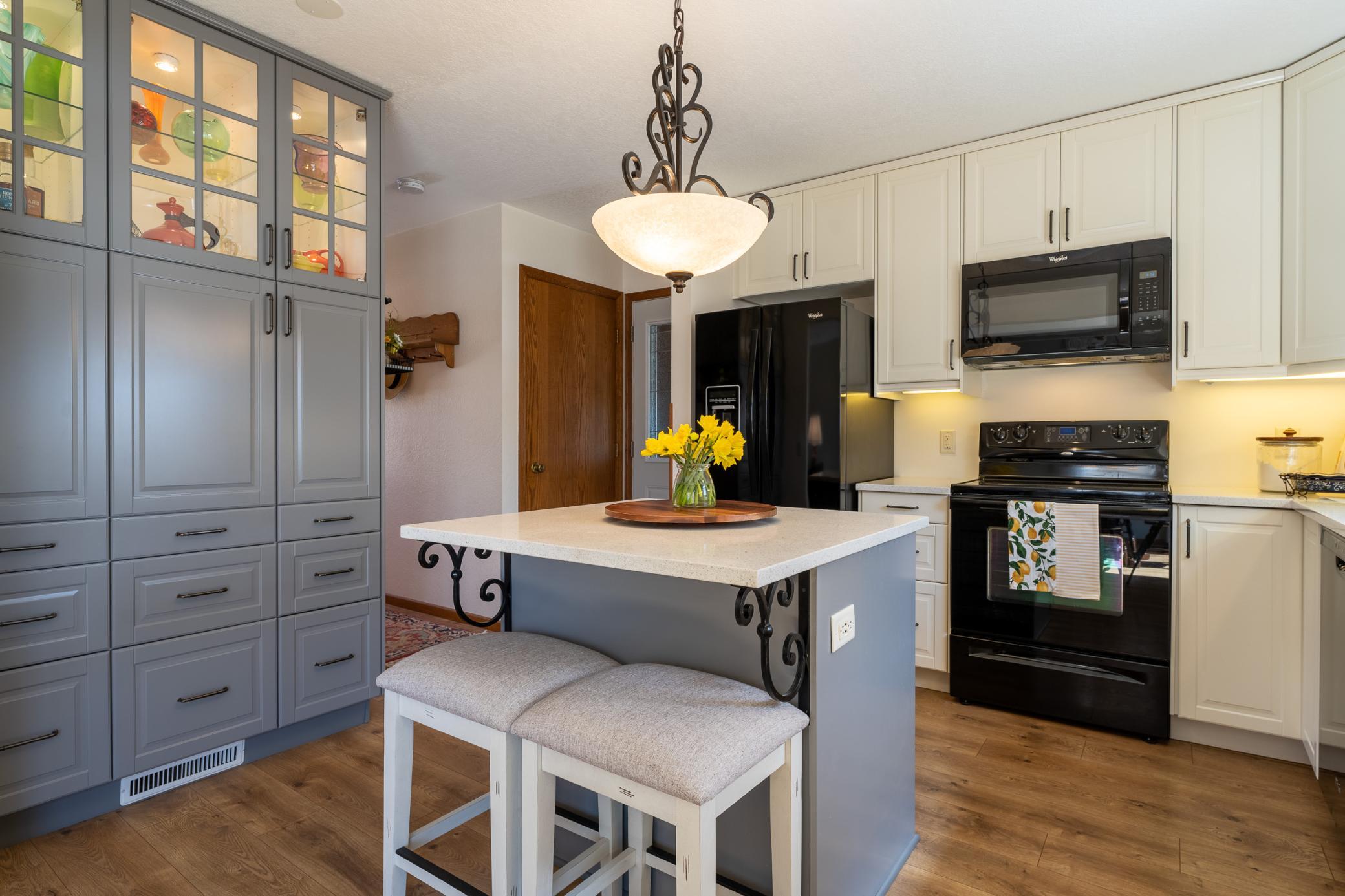817 Hoffman Cannon Falls Sold Property