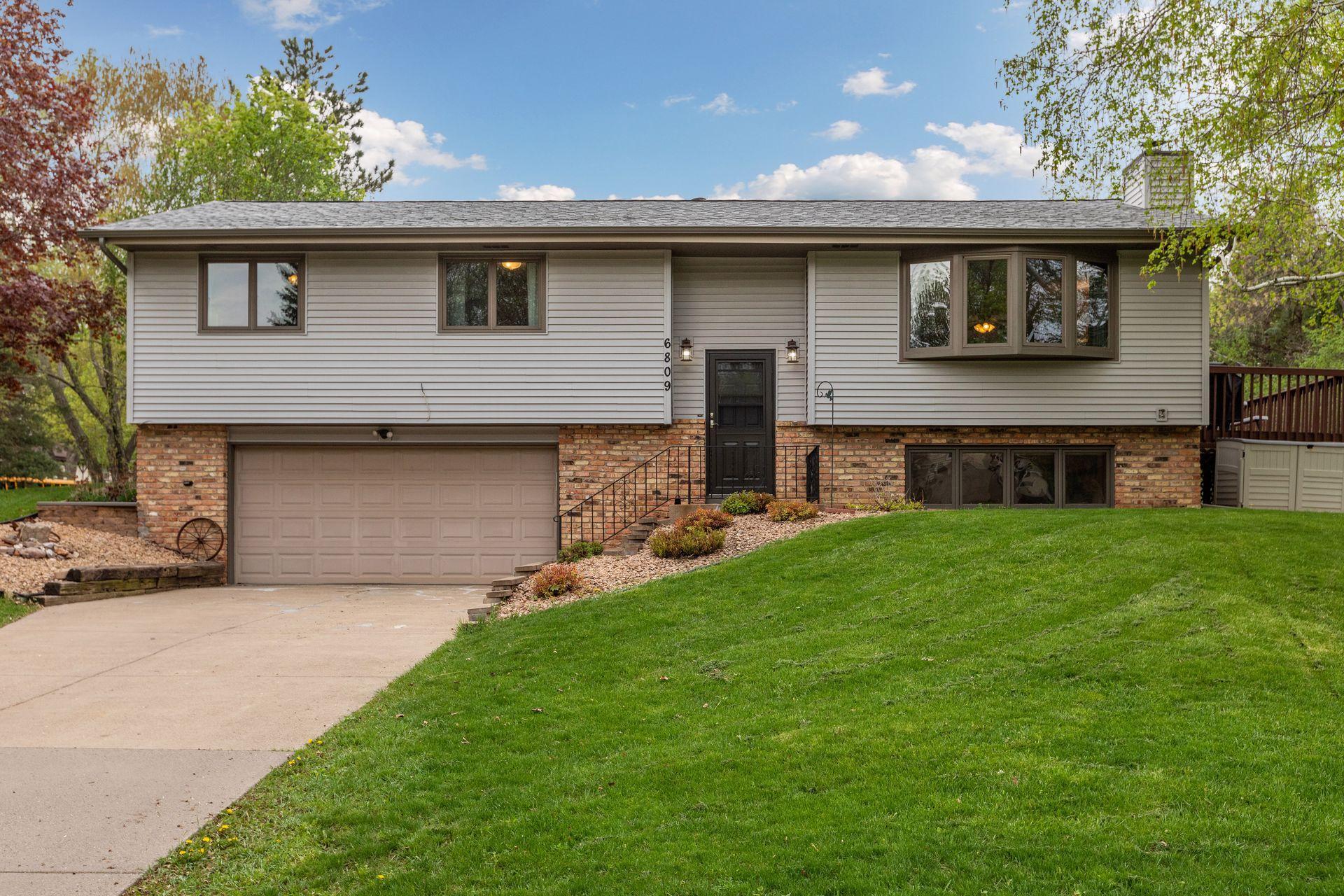 6809 Dallas Maple Grove Sold Property