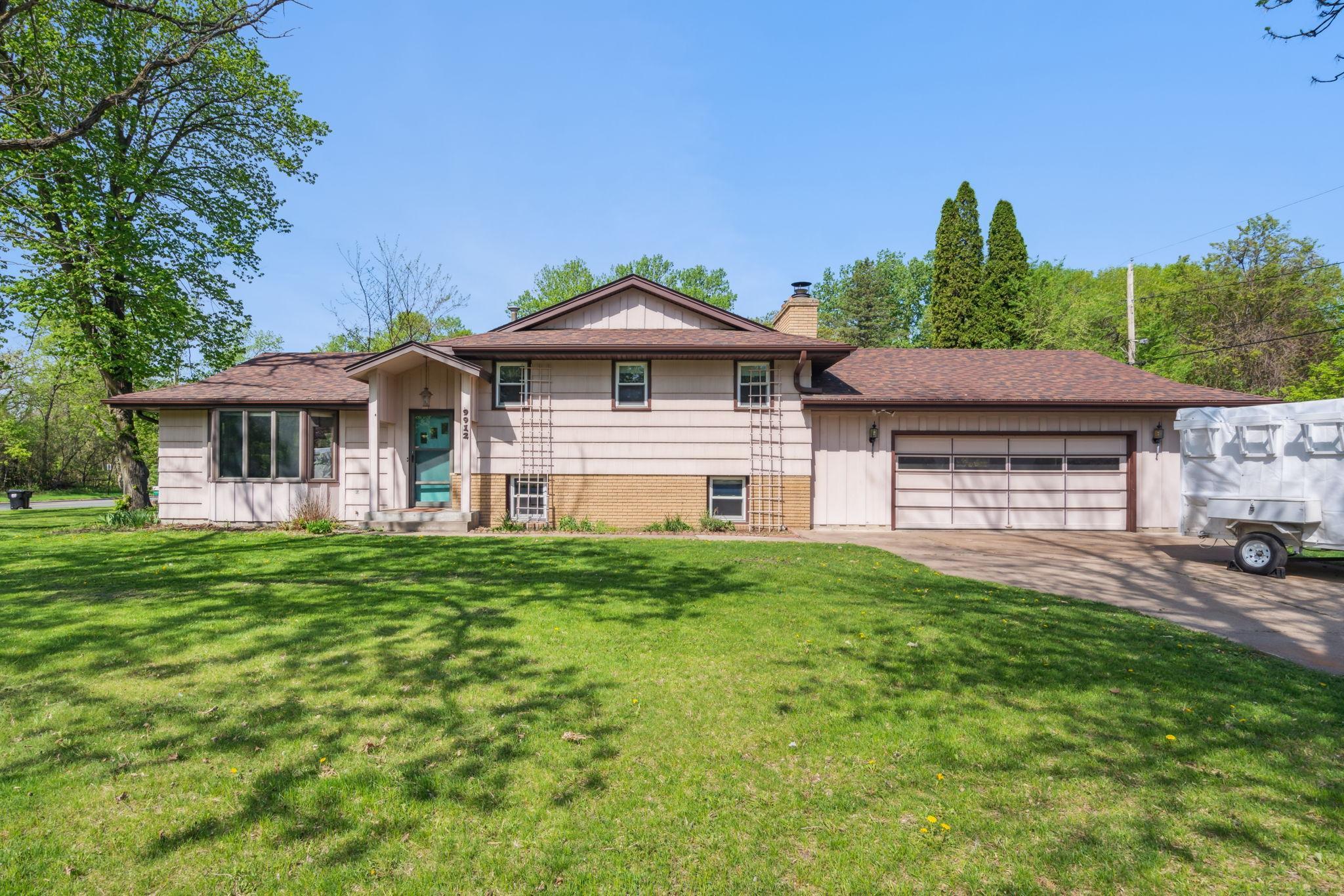 9912 Ibis, Coon Rapids MN 55433 Sold Property