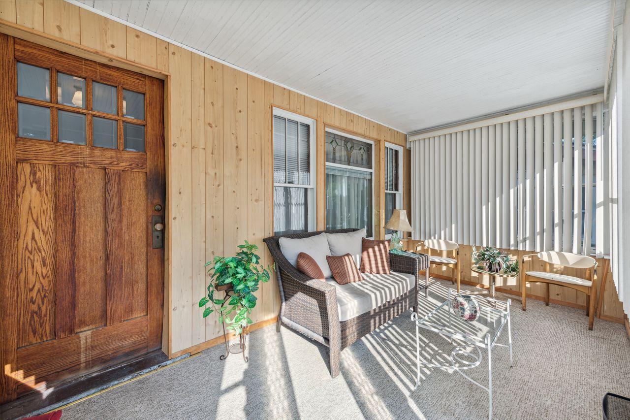 837 Fuller Saint Paul Sold Property