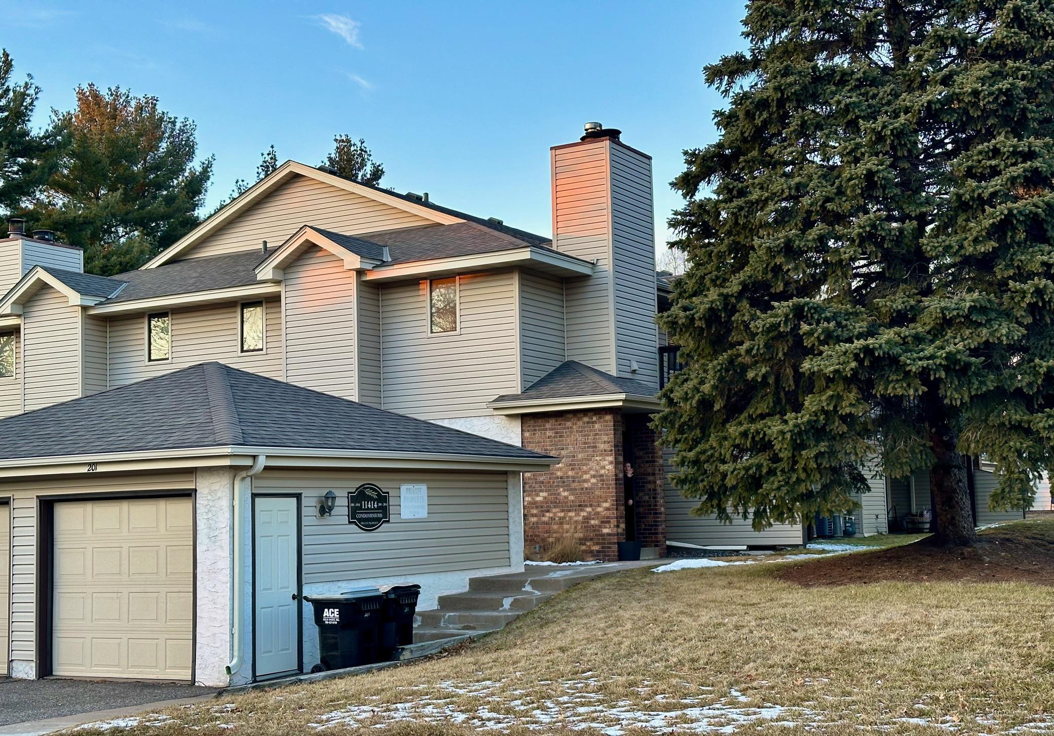 11414 Dogwood UNIT 201 Coon Rapids Sold Property