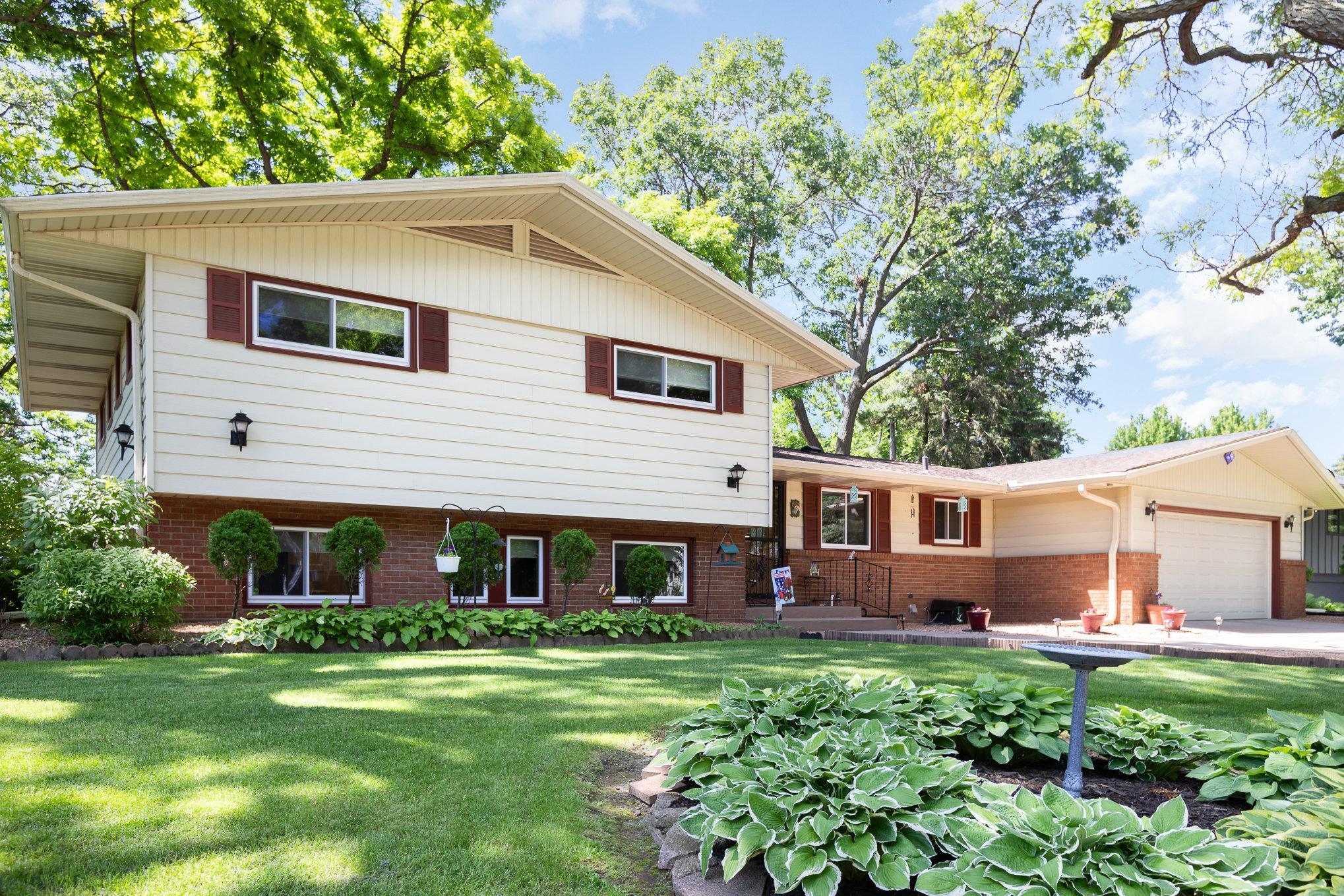 1420 Glacier Fridley Sold Property