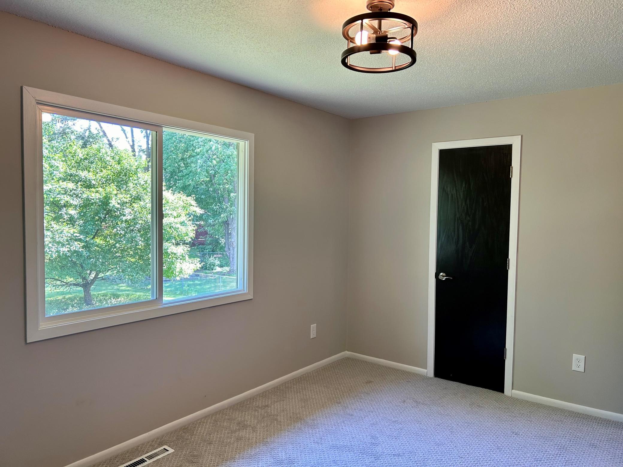 7301 Berkshire Maple Grove Sold Property