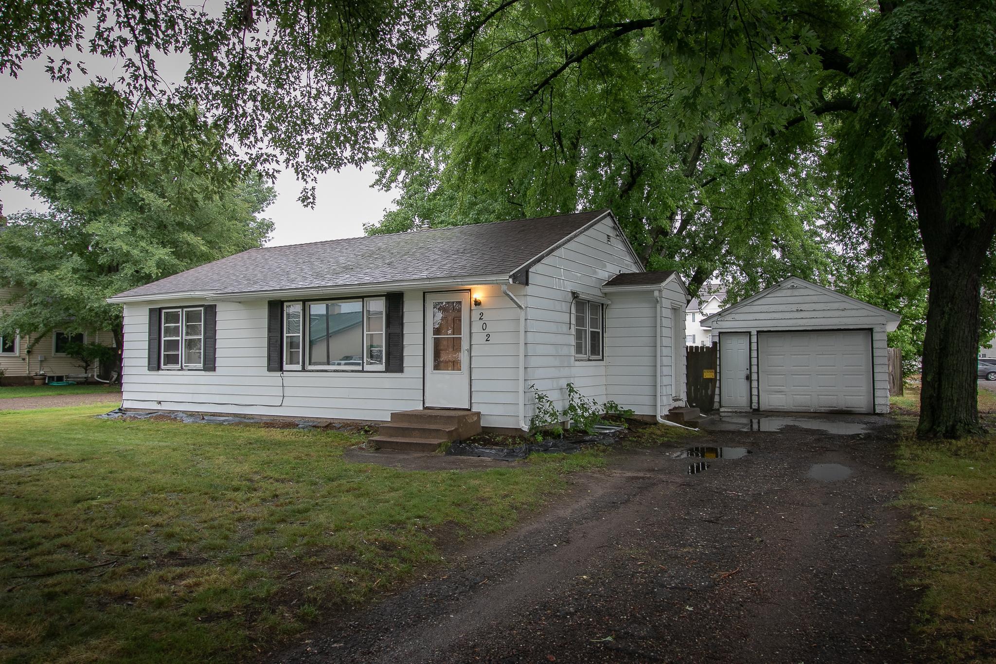 202 Dahlin Isanti Sold Property