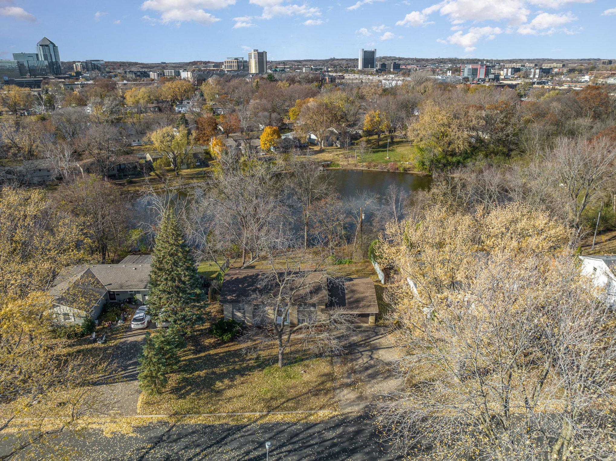 8300 Morris Bloomington Sold Property