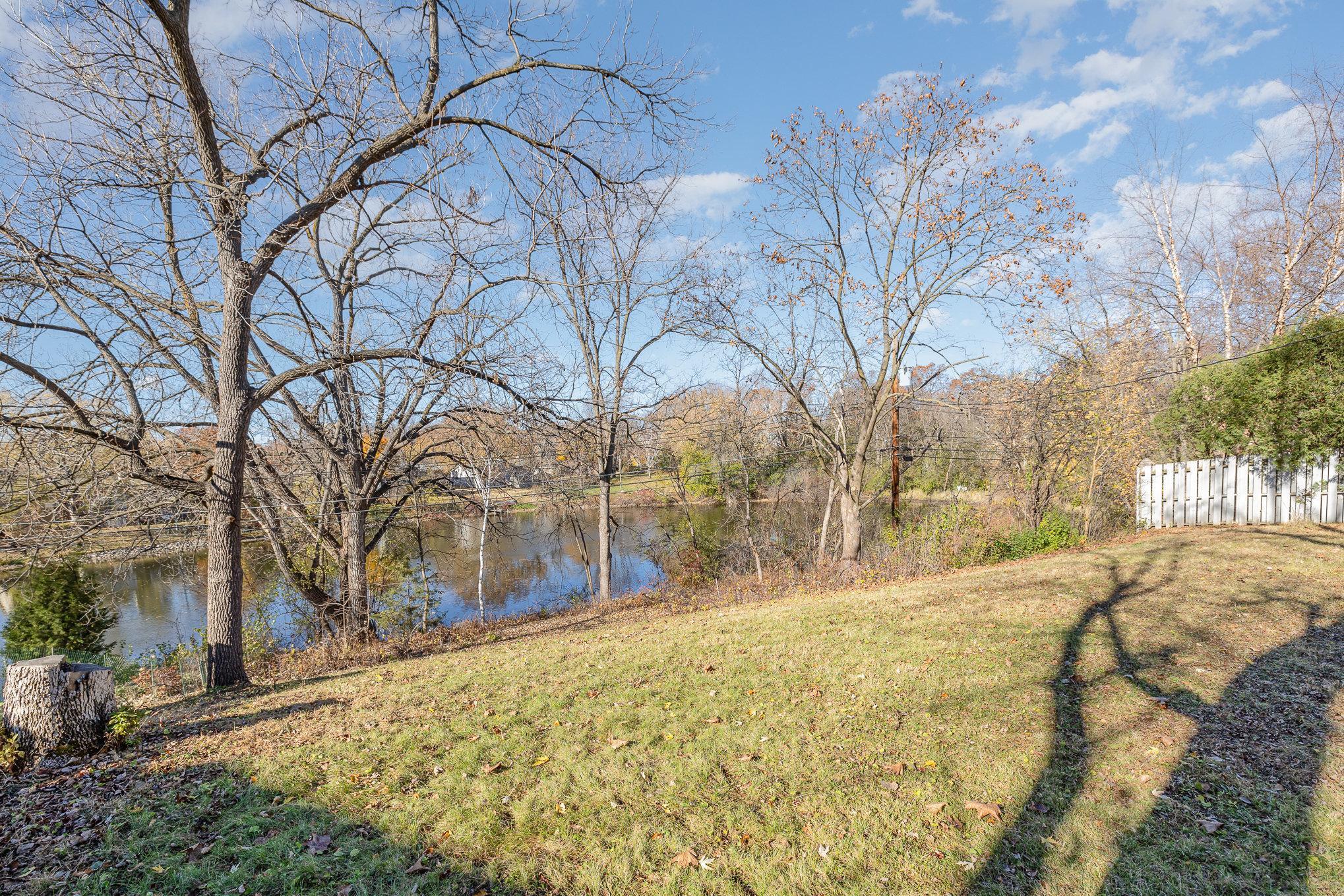 8300 Morris Bloomington Sold Property