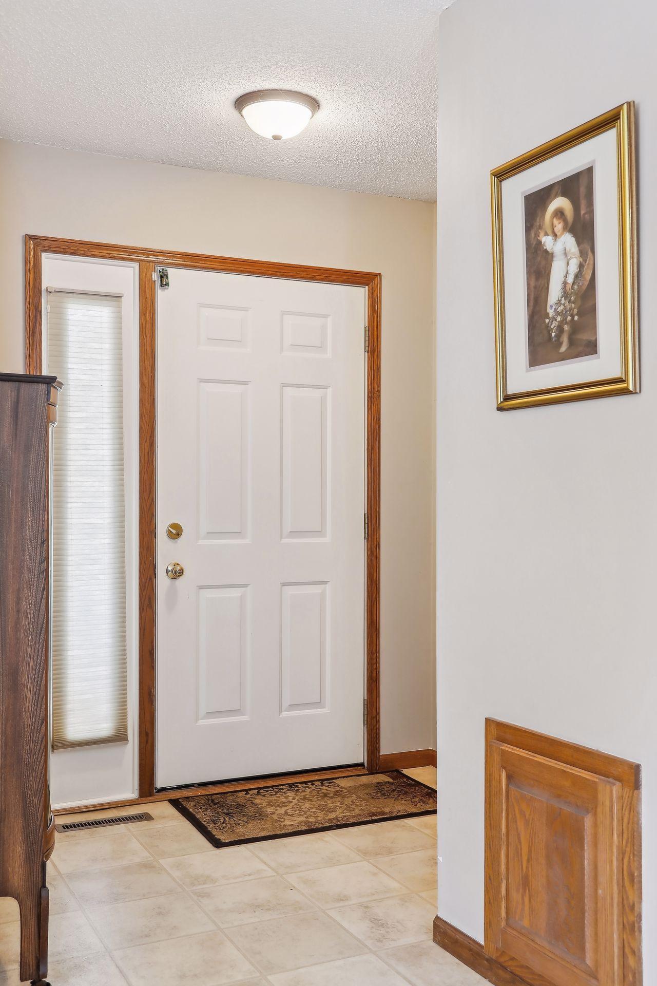 2419 Crestwood North Saint Paul Sold Property