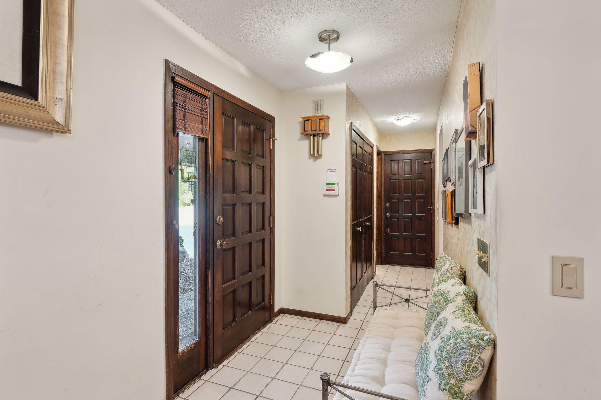 1940 Hunter Mendota Heights Sold Property