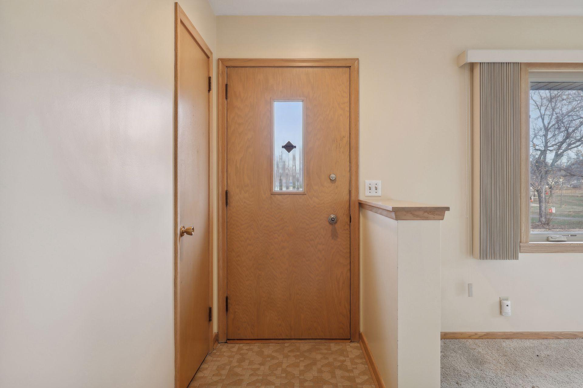 121 Maplewood, Bloomington MN 55420 Sold Property