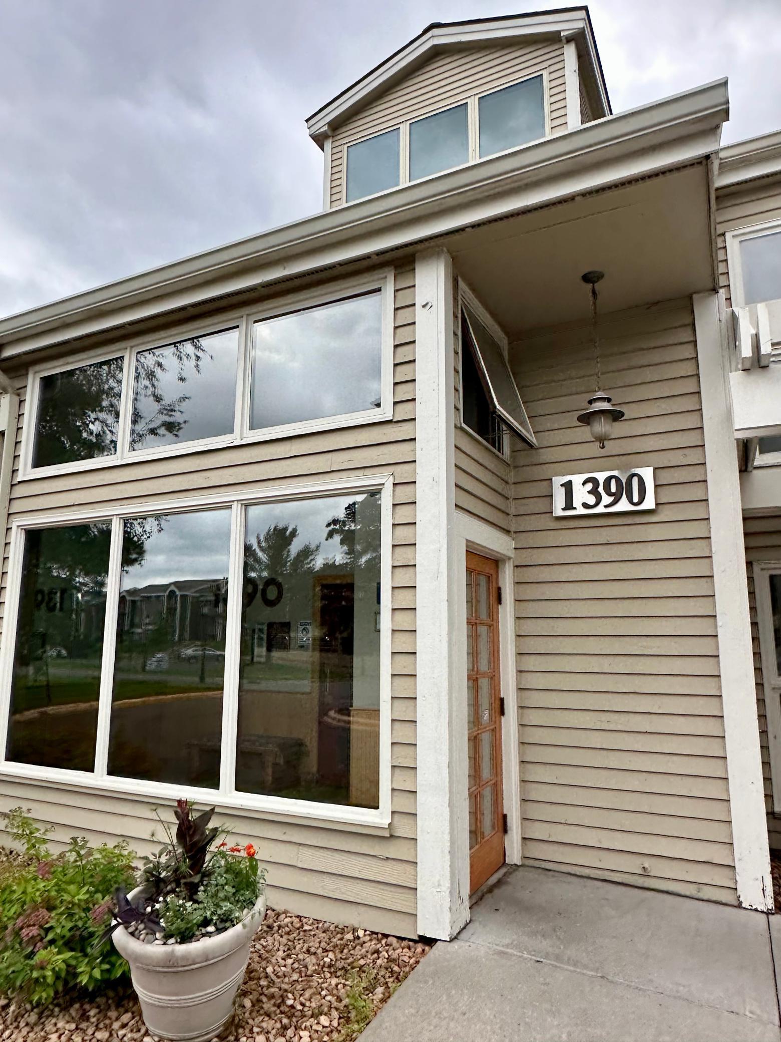 1390 Carling UNIT 107, Saint Paul MN 55108 Sold Property