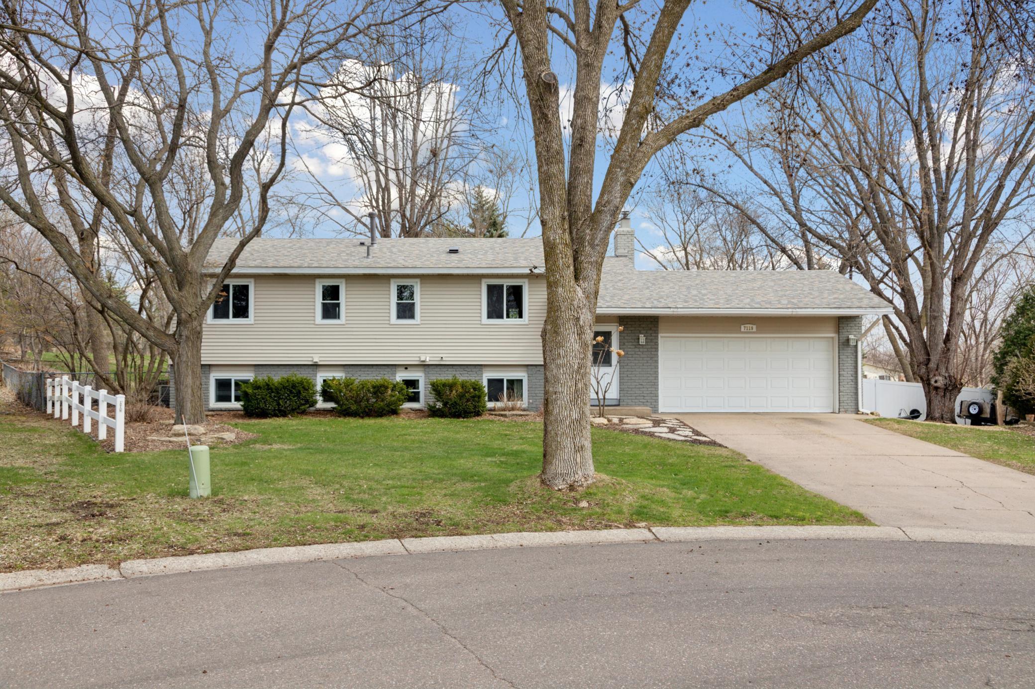7119 Inskip Cottage Grove Sold Property