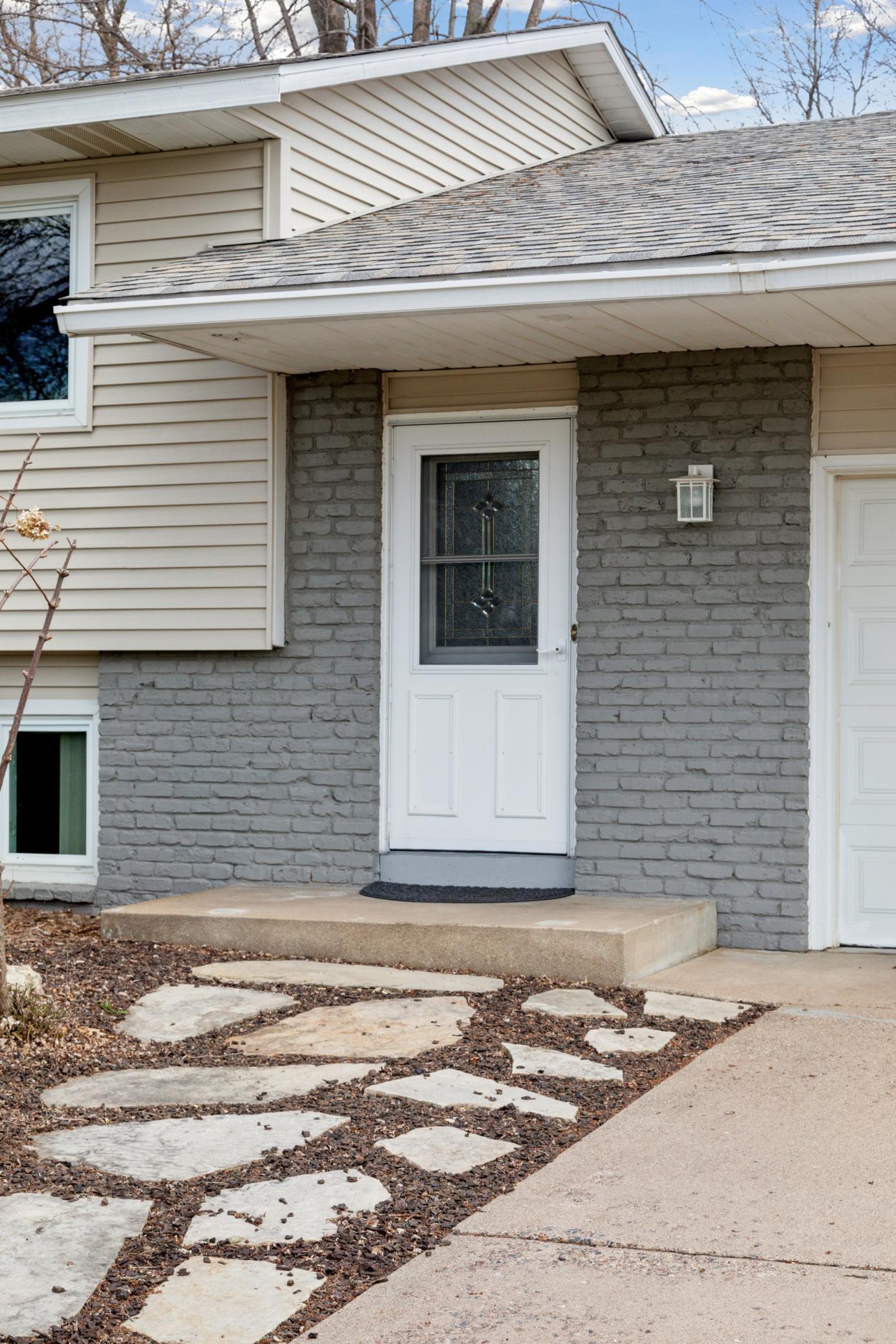 7119 Inskip Cottage Grove Sold Property