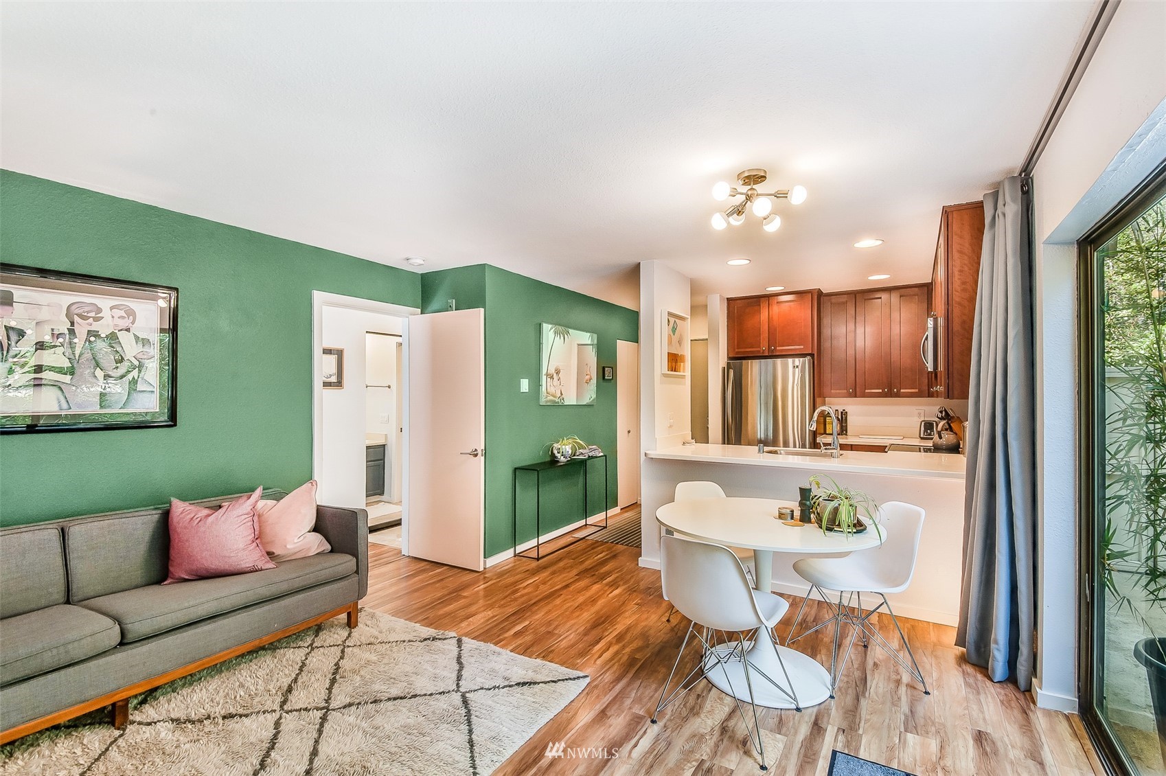 211 Summit Avenue E #S-115, Seattle, WA 98102 Sold Property