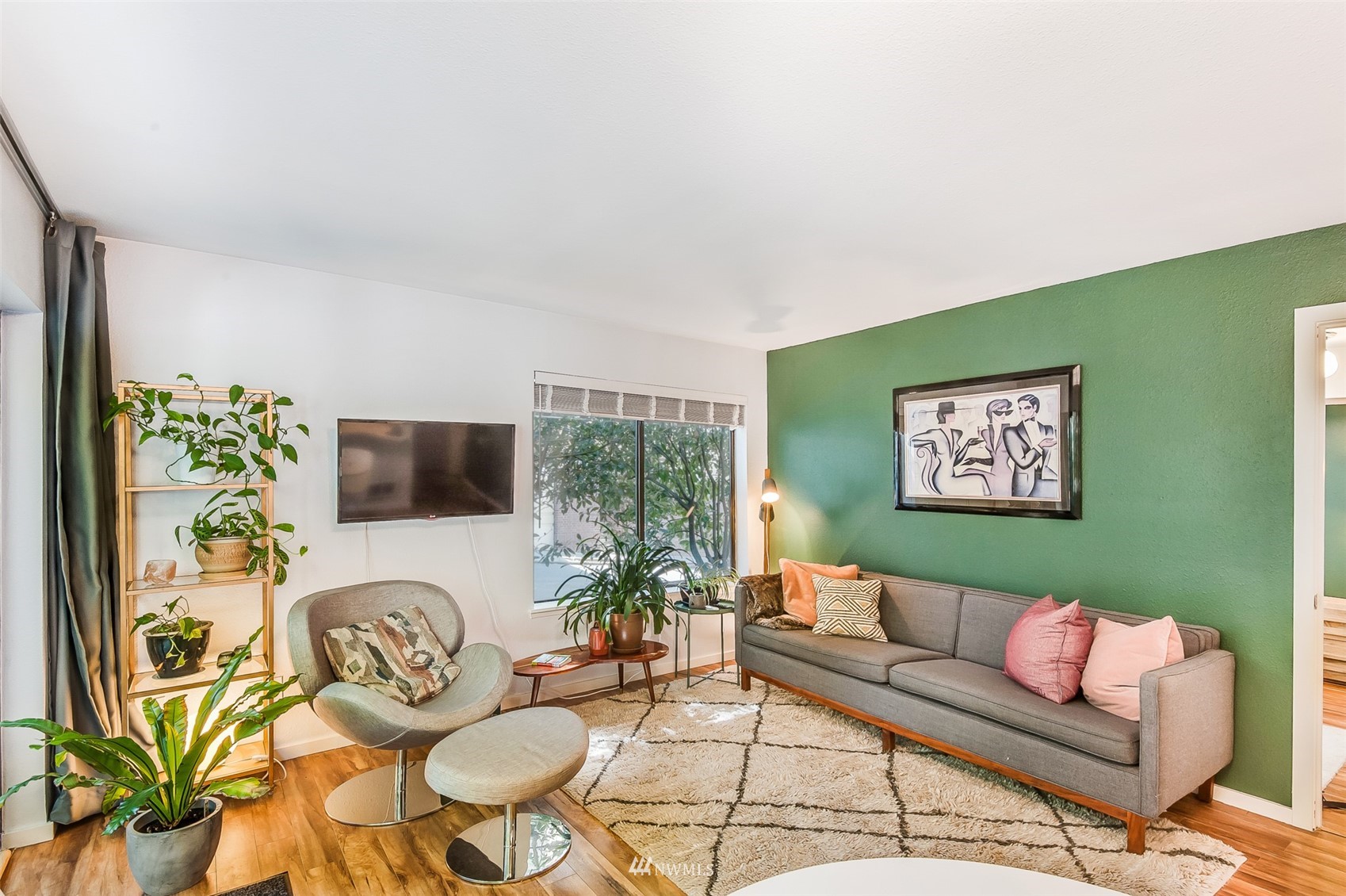 211 Summit Avenue E #S-115, Seattle, WA 98102 Sold Property