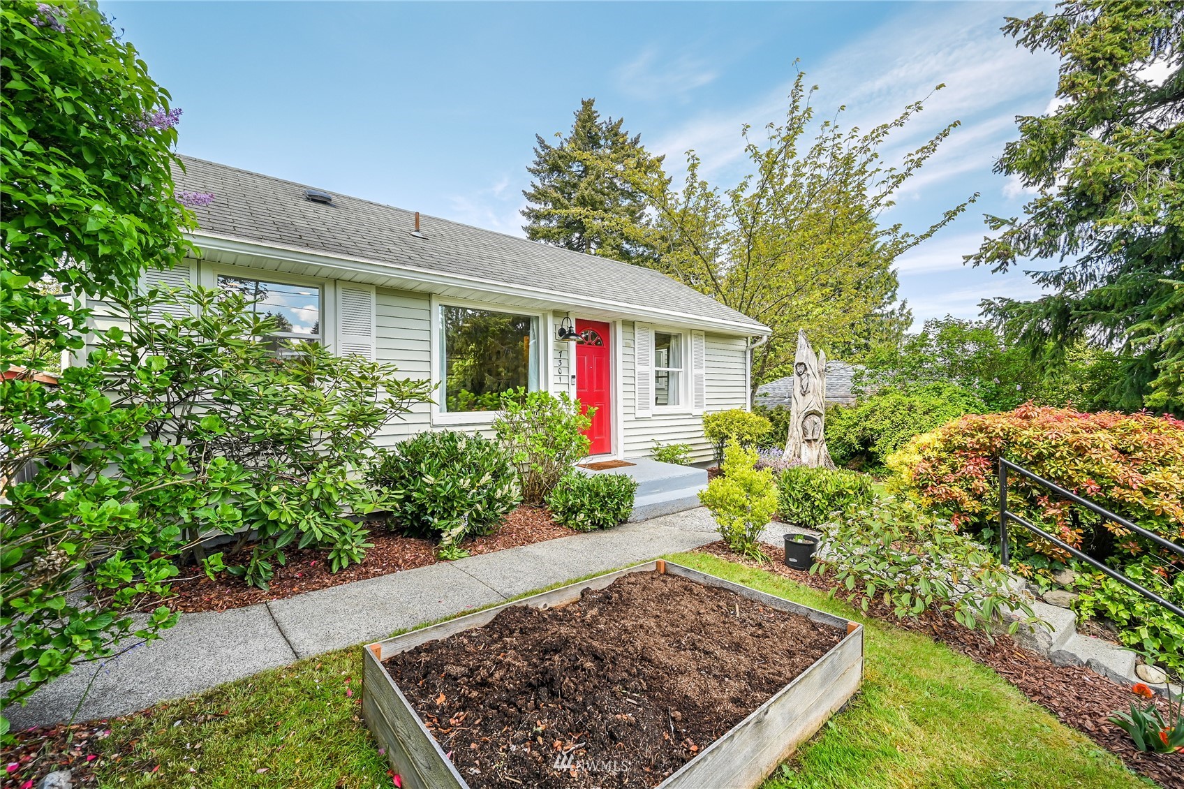 7301 16th Avenue SW, Seattle, WA 98106 Sold Property