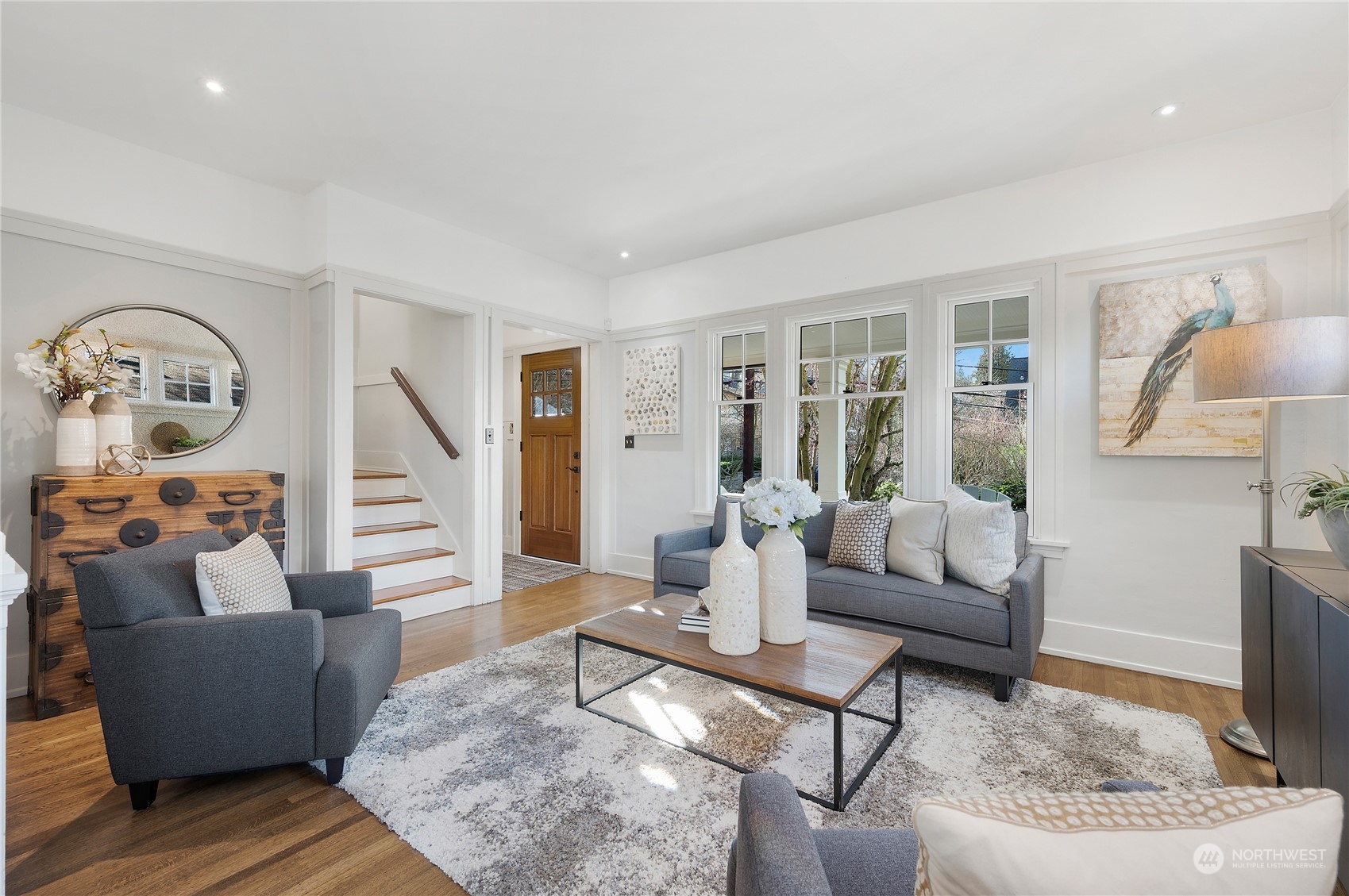 2912 3rd Avenue N, Seattle, WA 98109 Sold Property
