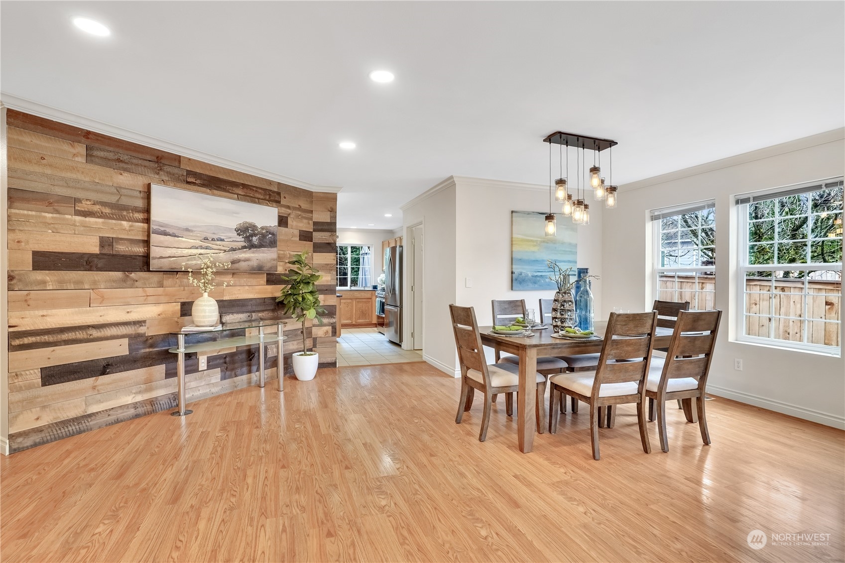 216 243rd Avenue SE, Sammamish, WA 98074-3475 Sold Property