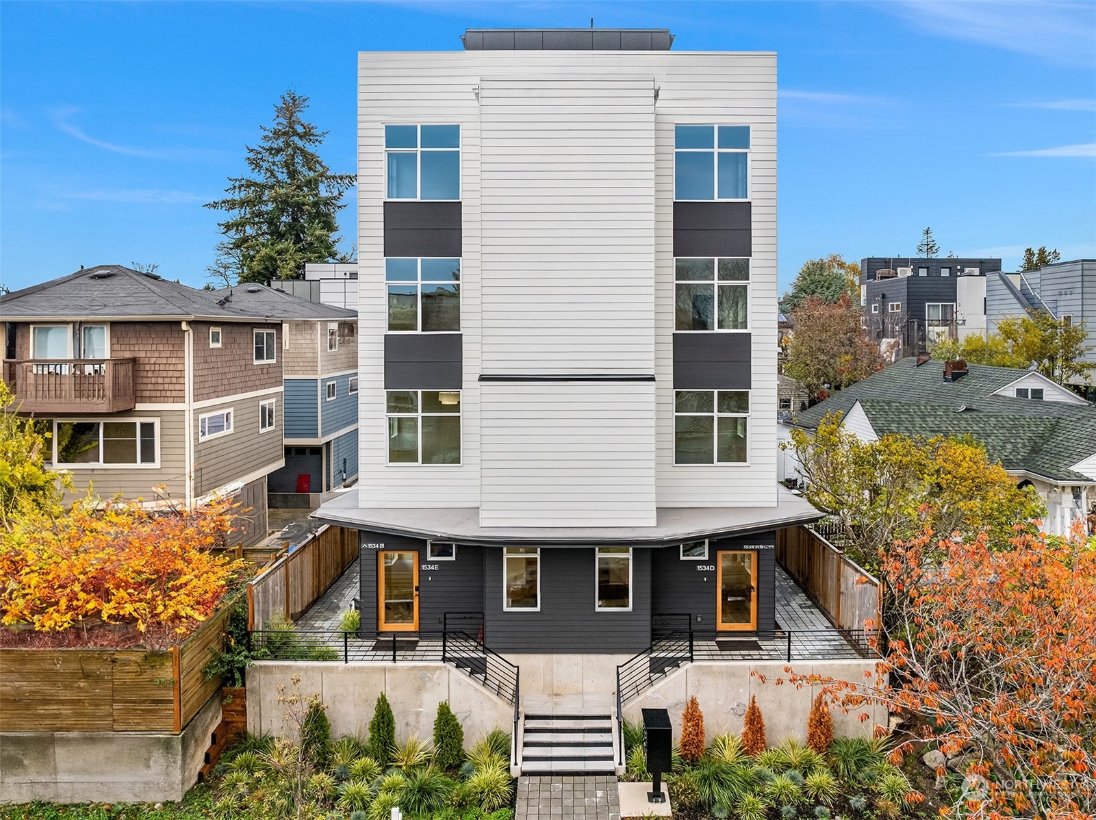 1534 NW 59th Street UNIT A, Seattle, WA 98107 Sold Property