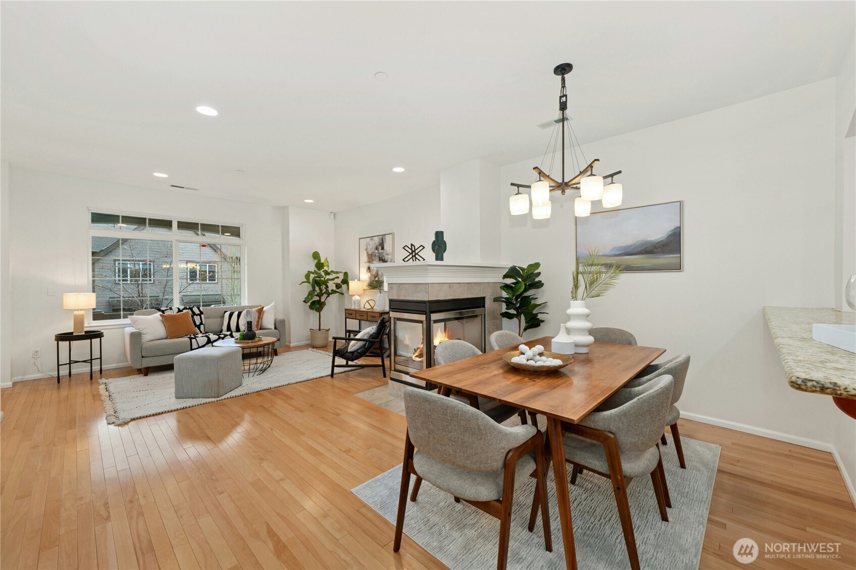 1044 NE Ingram Street , Issaquah, WA 98029 Sold Property