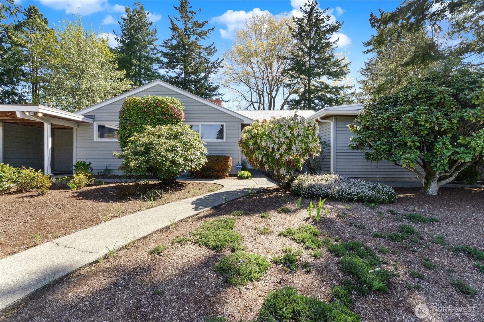 909 N Villard Street , Tacoma, WA 98406 Sold Property