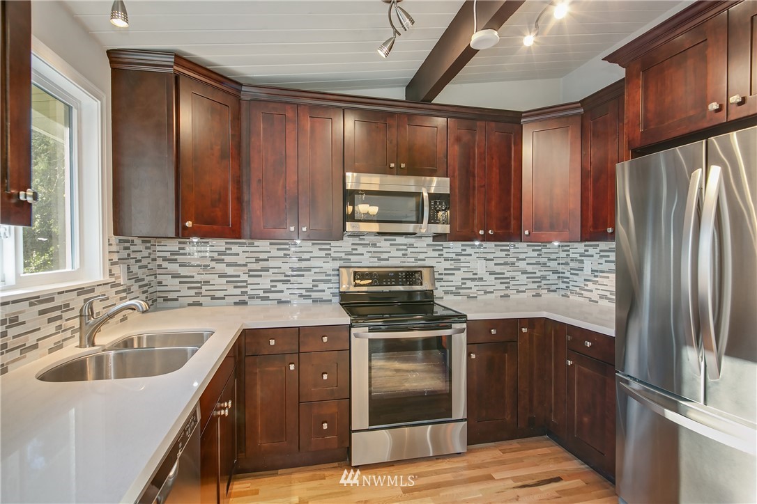 22709 SE 16th Street , Sammamish, WA 98075 Sold Property