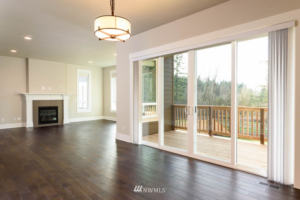 2235 244th Avenue SE UNIT Lot 7, Sammamish, WA 98075 Sold Property