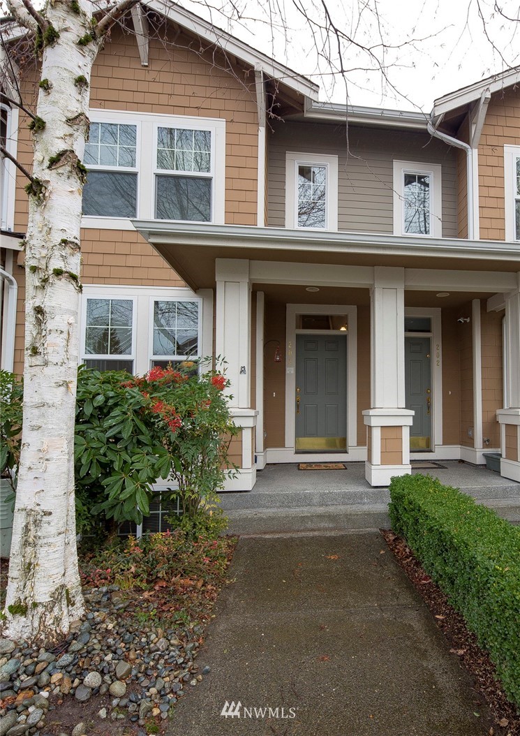 7732 Fairway Avenue SE UNIT 203, Snoqualmie, WA 98065 Sold Property