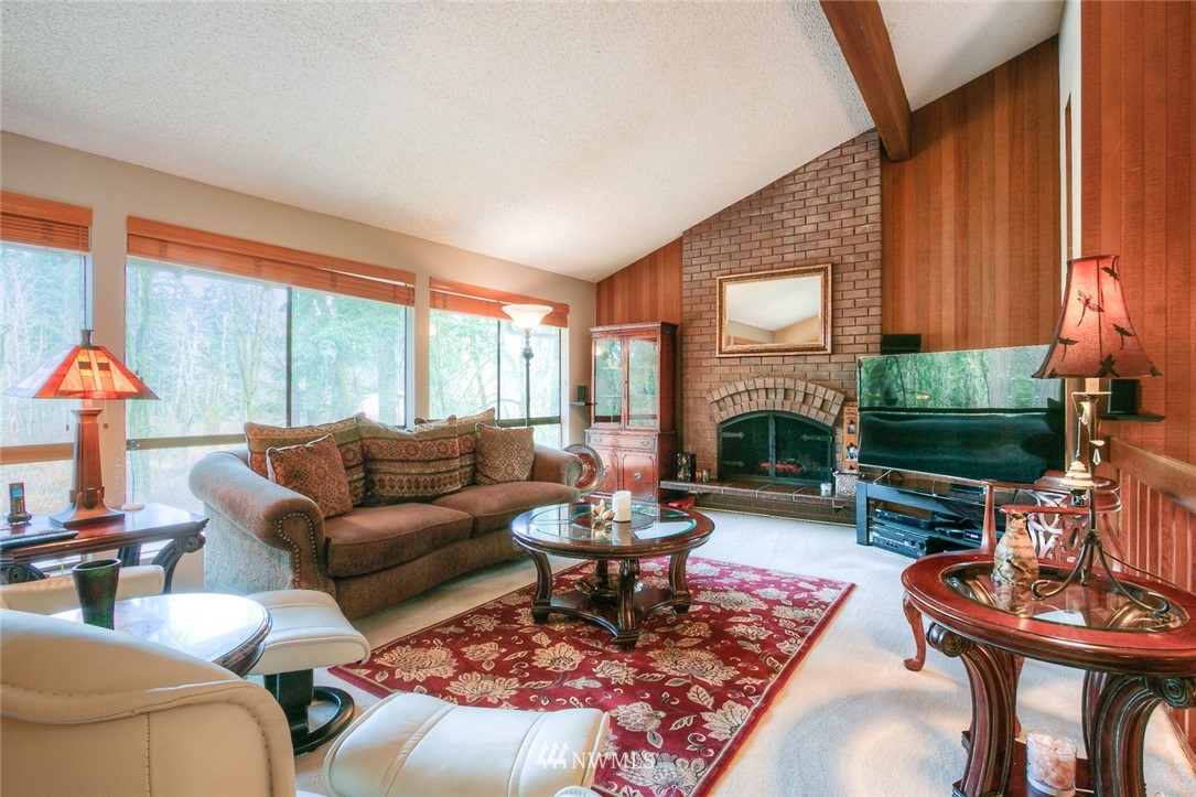 21416 SE 16TH Place , Sammamish, WA 98075 Sold Property