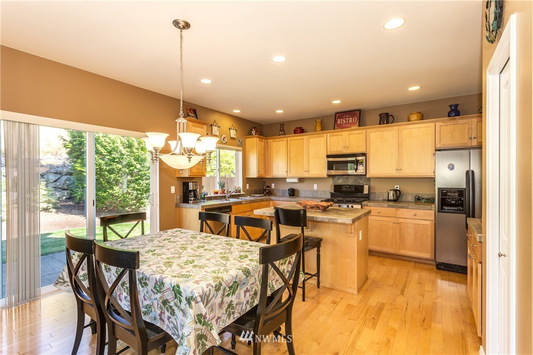 1730 26th Avenue NE, Issaquah, WA 98029 Sold Property