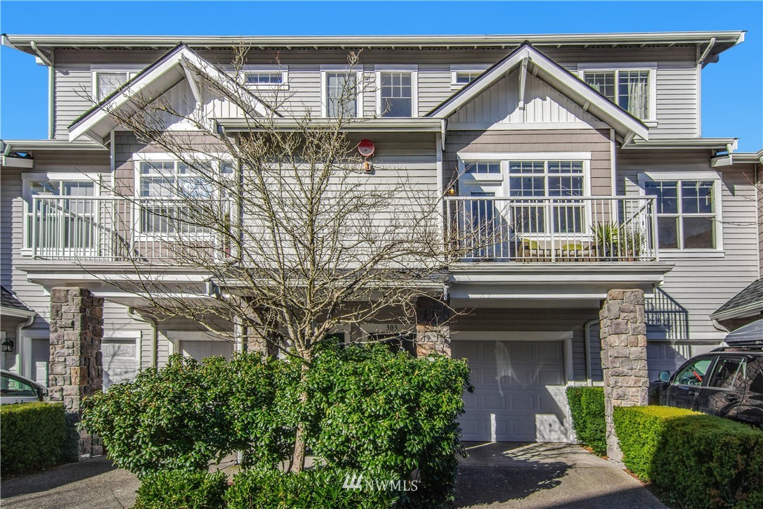 1601 NE Katsura Street UNIT 303, Issaquah, WA 98029 Sold Property