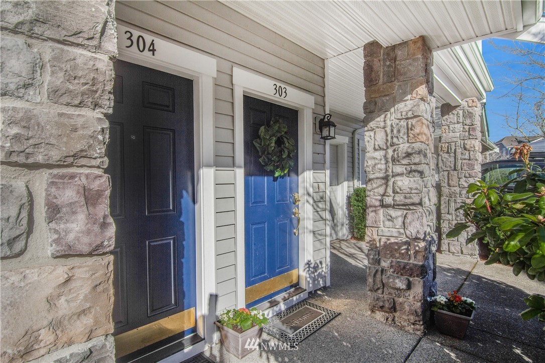 1601 NE Katsura Street UNIT 303, Issaquah, WA 98029 Sold Property