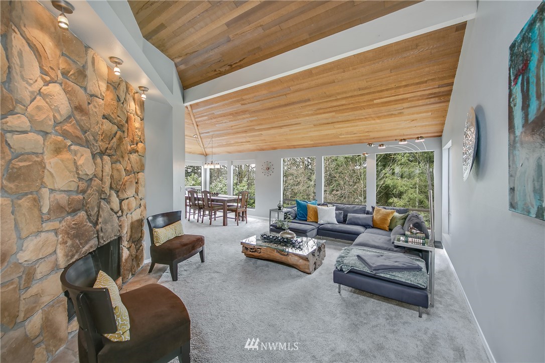 9727 159th Place NE, Redmond, WA 98052 Sold Property