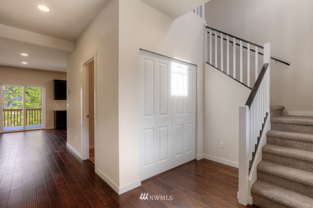 1224 150th Street SW UNIT 16, Lynnwood, WA 98087 Sold Property