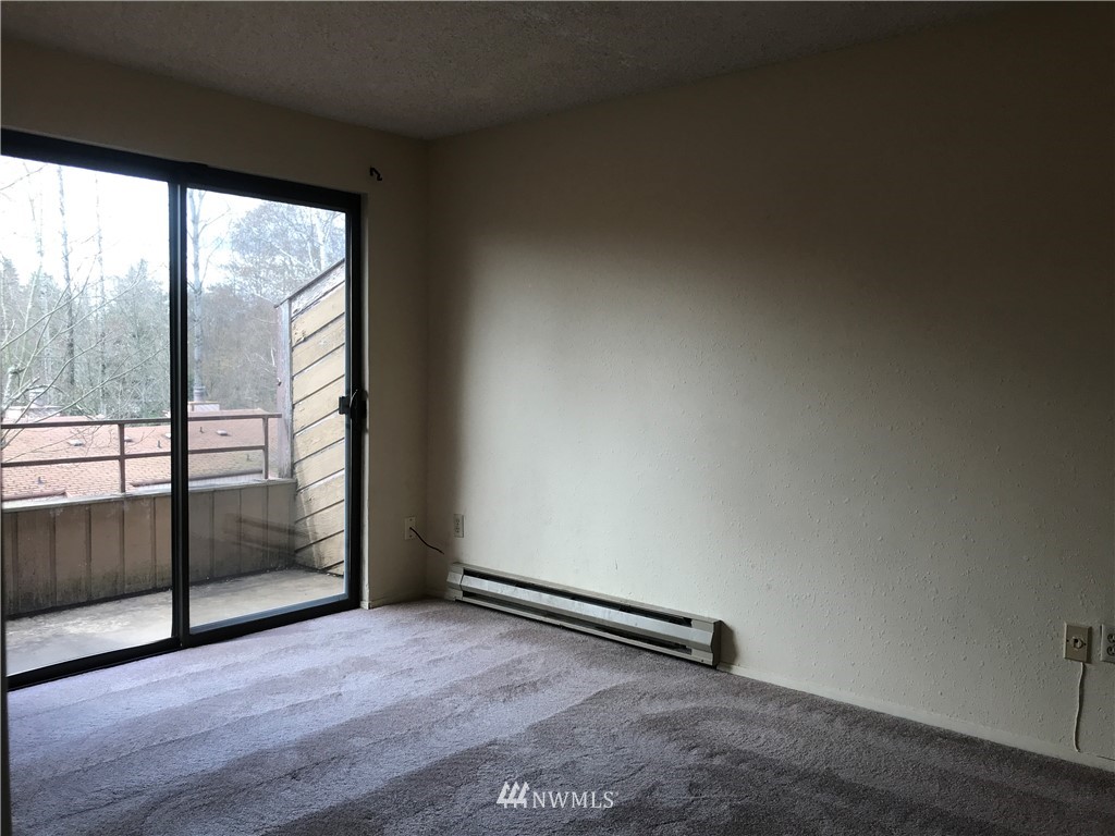 12414 73rd Lane S UNIT 30, Seattle, WA 98178 Sold Property