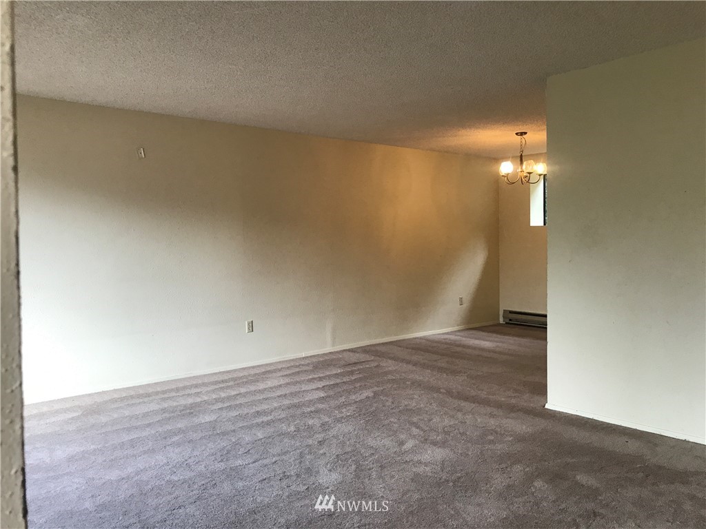 12414 73rd Lane S UNIT 30, Seattle, WA 98178 Sold Property