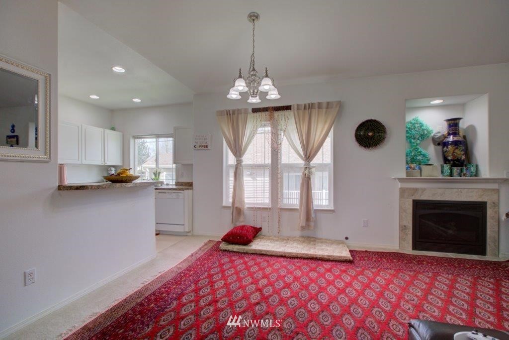 10025 W 9TH Avenue UNIT F201, Everett, WA 98204 Sold Property