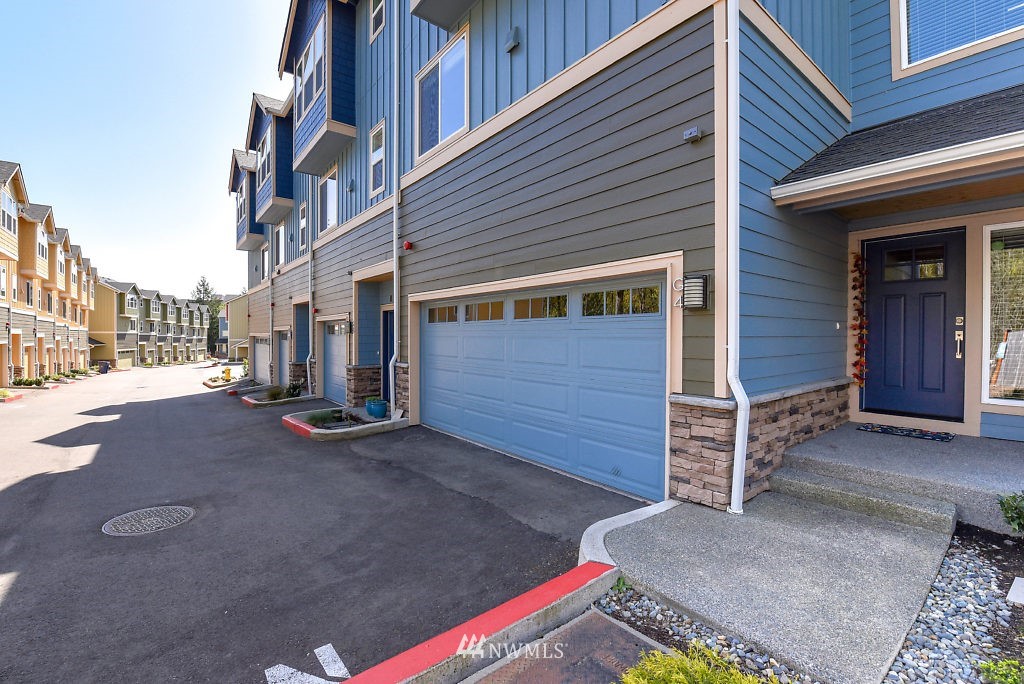 23000 NE 8th Street UNIT G-4, Sammamish, WA 98074 Sold Property