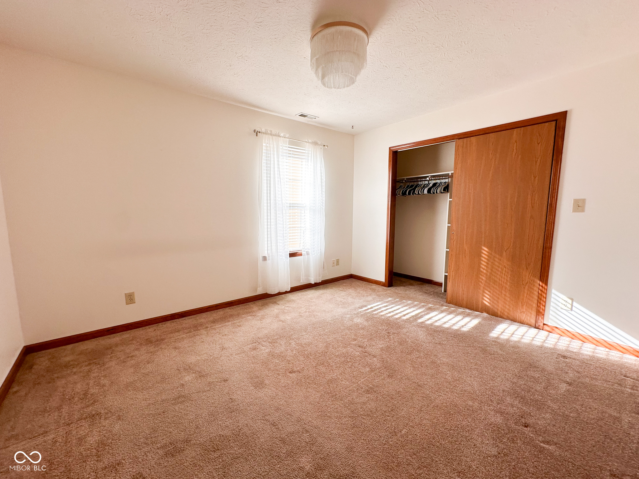 1024 Lorraine, Shelbyville IN 46176 Sold Property