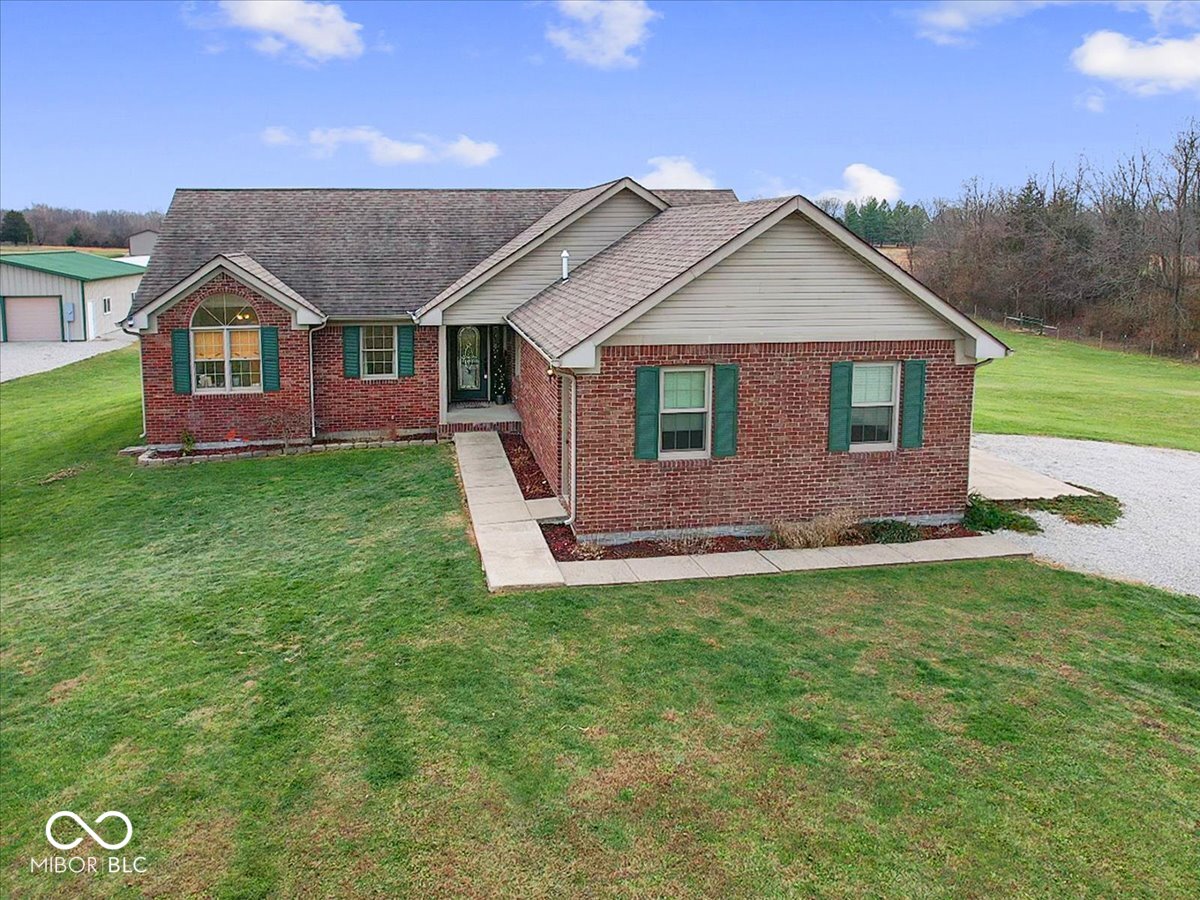 7053 Short Blue Shelbyville Sold Property
