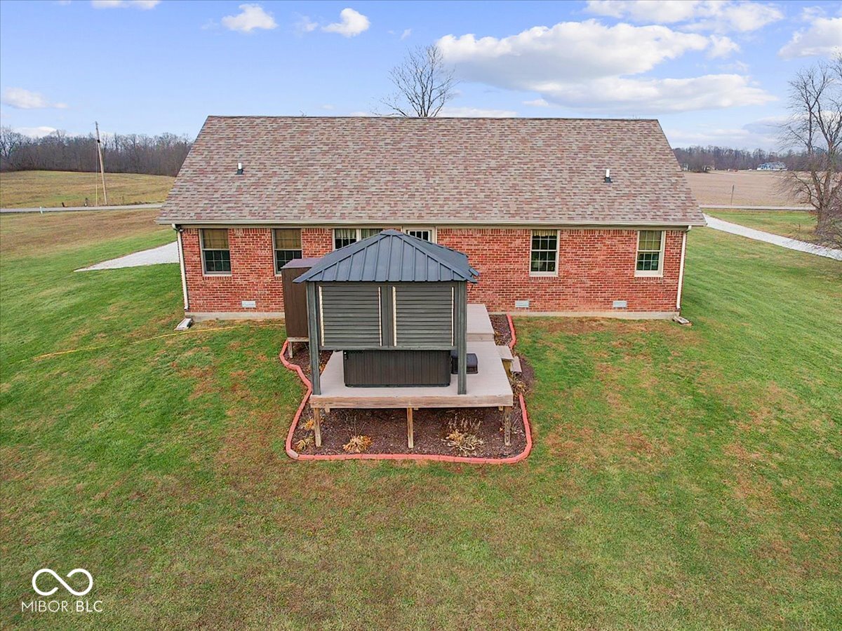 7053 Short Blue Shelbyville Sold Property