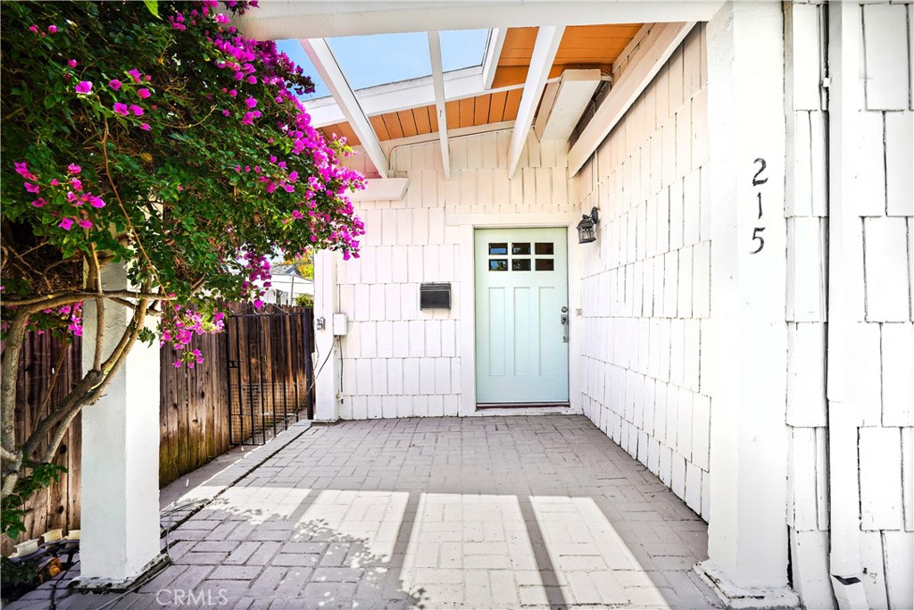 215 S Cordova Street Sold Property