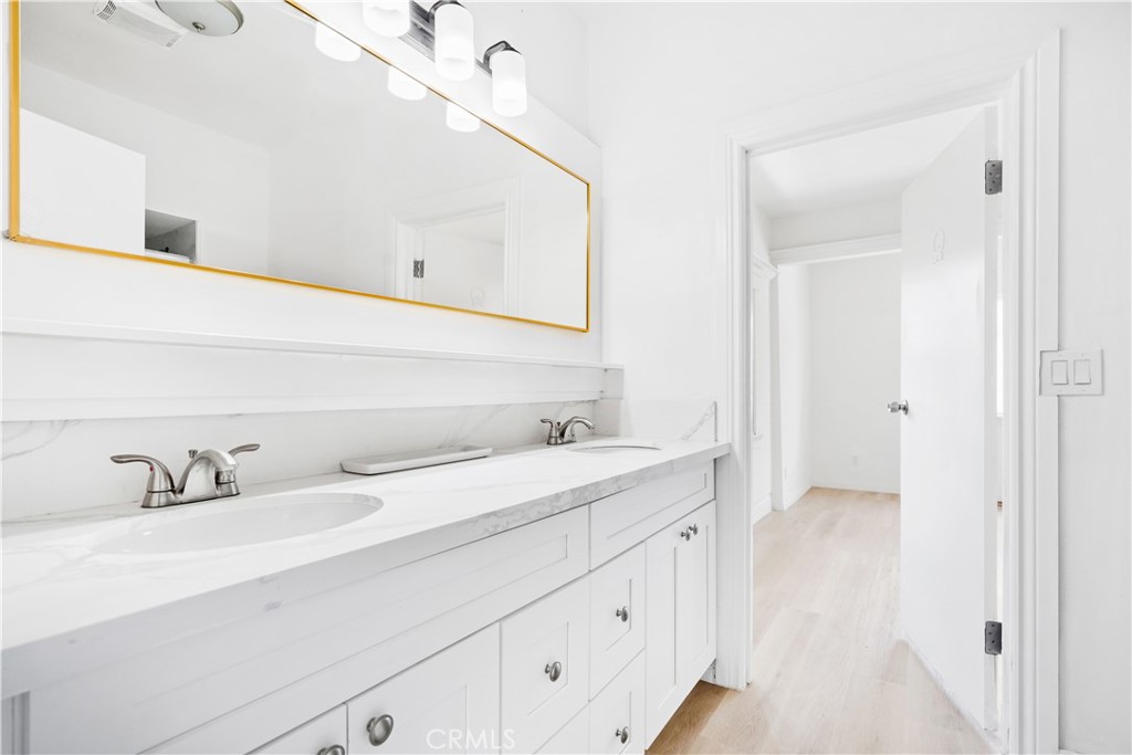 215 S Cordova Street Sold Property